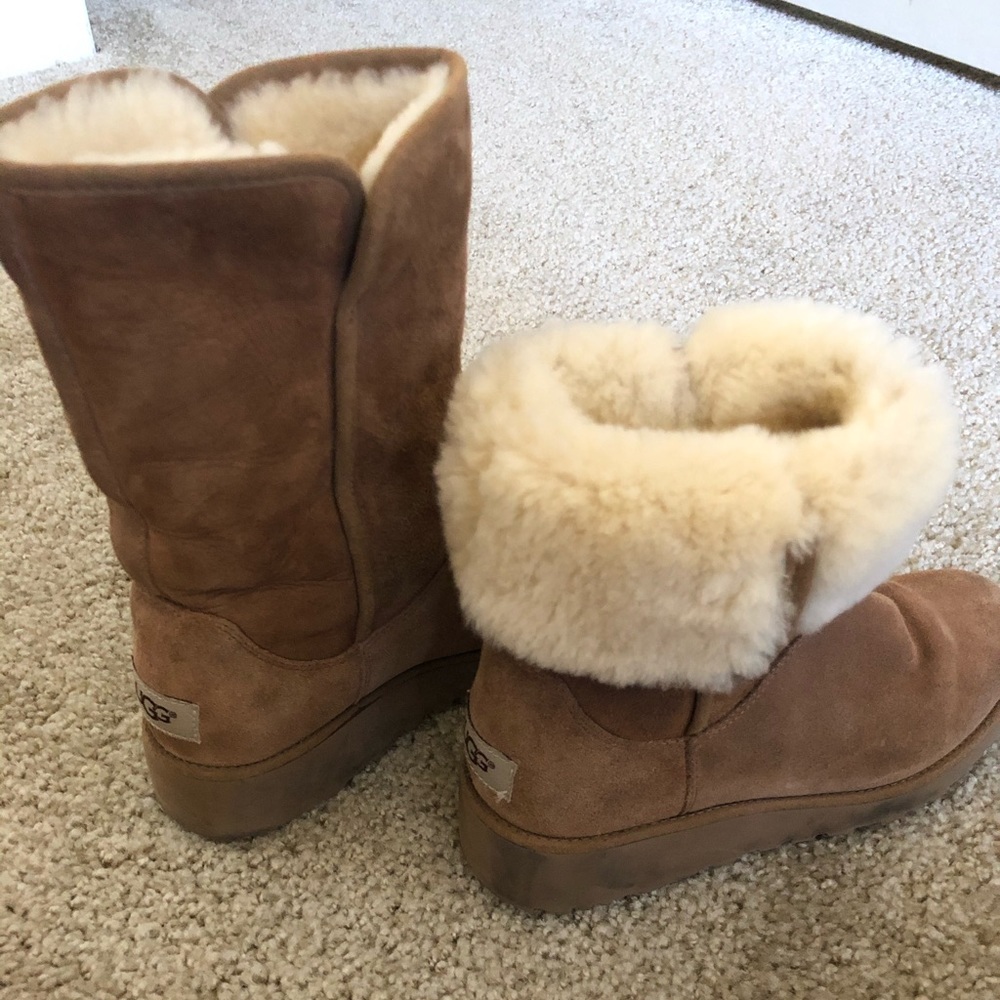Ugg Medium Boot - image 7